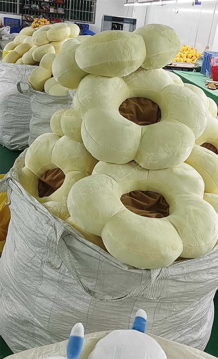 stuffed animal pillow mass production scene